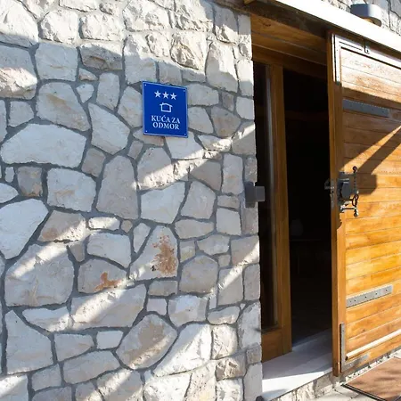 Kamena Kuca Hutovo Blato 別荘 *