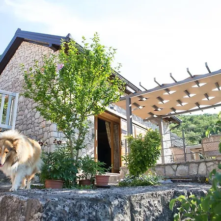 Kamena Kuca Hutovo Blato Čapljina